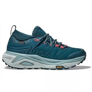 New In Box women’s HOKA Kaha Low GTX Size 8!